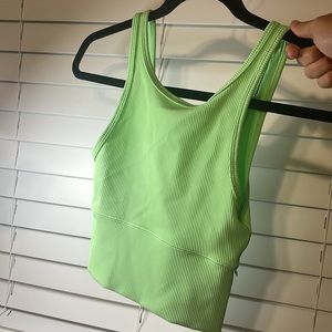 Scream green power pivot tank size 0 lululemon